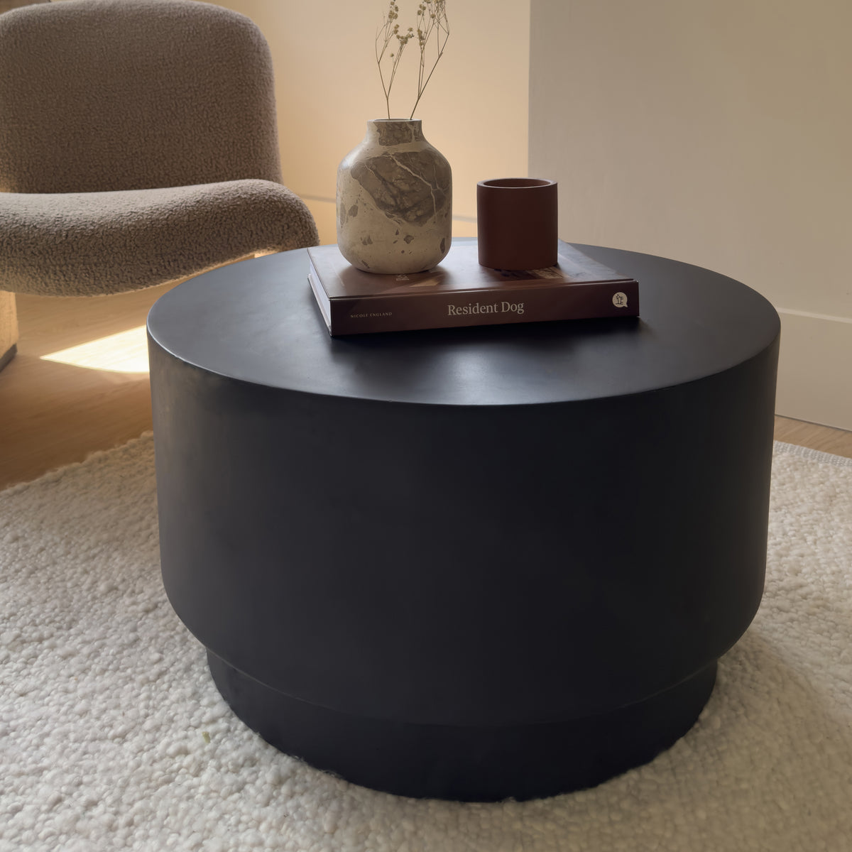 Angelo - Table basse ronde minimale en onyx