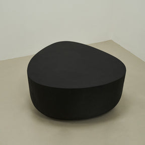 Minimal Onyx Irregular Shaped Coffee Table Large in muted room, no decorations