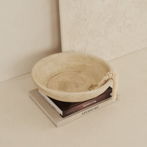 Portera - Large Beige Textured Terracotta Bowl